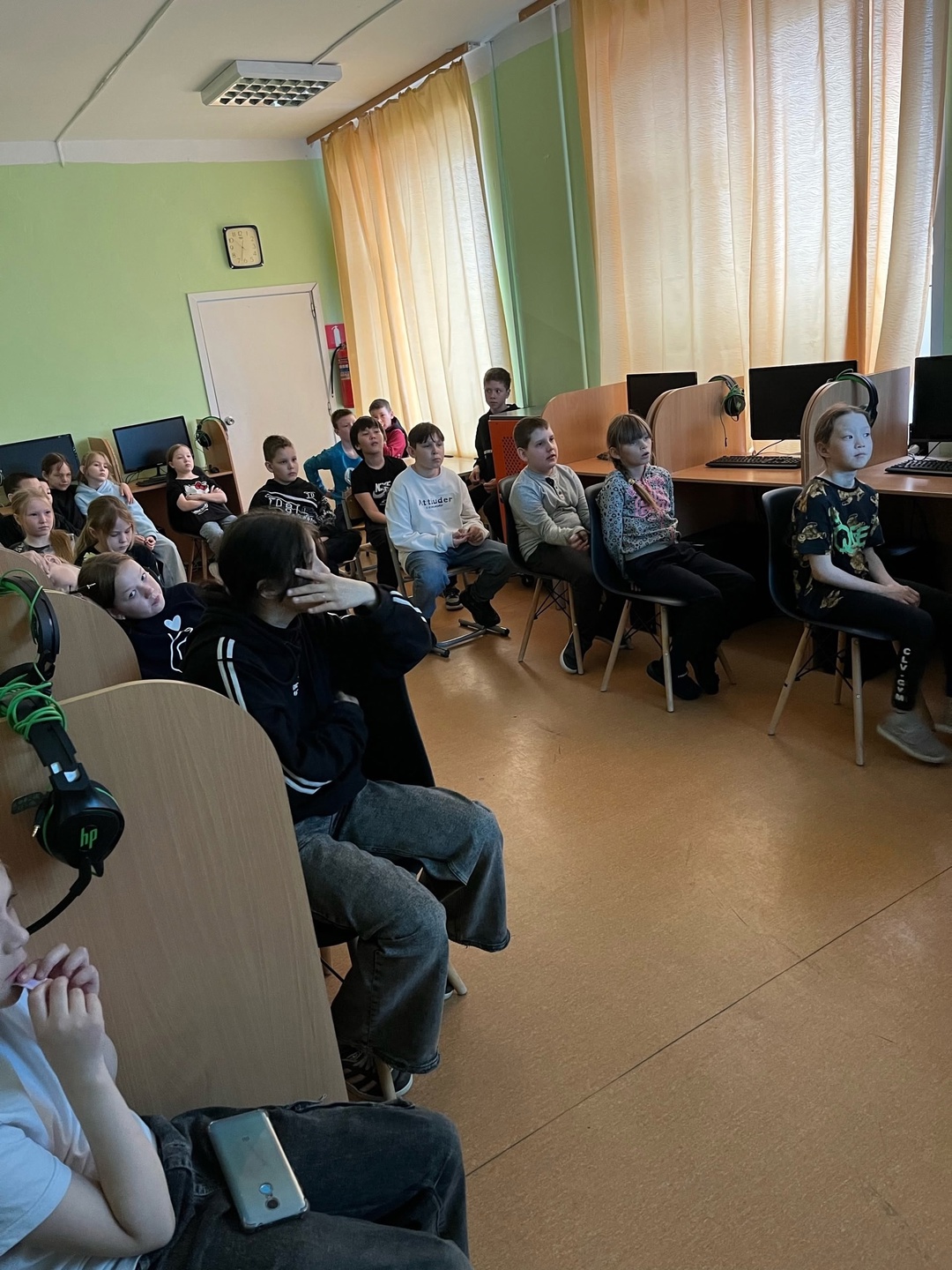 В детском лагере &amp;quot;Здоровейка&amp;quot; ГБОУ НАО НСШ им. А.П. Пырерки, в преддверии Дня рождения великого русского поэта и писателя А.С. Пушкина..